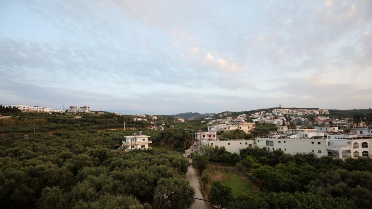 El Greco Studios Agia Marina Exterior foto
